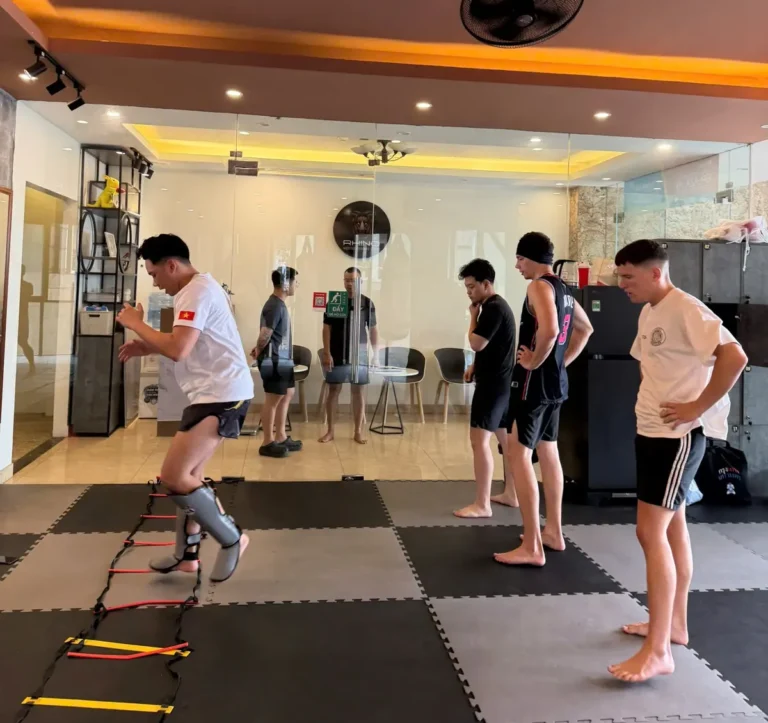 Chấn Thương Khi Tập Boxing: 5 Điều Người Mới Cần Biết Trước